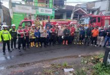 Dinas Pemadam Kebakaran dan Penyelamatan Kabupaten Sukabumi Laksanakan Pemenuhan Pelayanan Dasar (Operasi Kebakaran) di Kp. Selabintana Kulon Sudajaya Girang