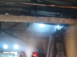 Dinas Pemadam Kebakaran dan Penyelamatan Kabupaten Sukabumi Laksanakan Pemenuhan Pelayanan Dasar Operasi Kebakaran di Kampung Baros Desa Pasanggrahan Sagaranten