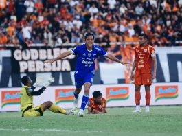 Persib Tundukan Persija, Kembali Nyaman Di Puncak