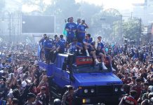 Bandung Kembali Menjadi Saksi Lahirnya Sejarah, Pawai Juara Panca Takhta