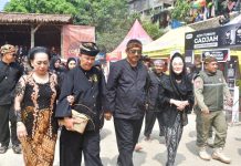 Bupati Sukabumi Asep Japar Hadiri Seren Tahun Kasepuhan Sirnaresmi Cisolok Ke 447