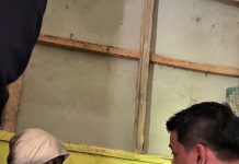 Kapolres Sukabumi Sambangi Lansia Hidup Seorang Diri di Cisolok, Bawa Bantuan dan Layanan Kesehatan