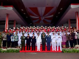 Upacara Penurunan Bendera Merah Putih, Wabup” Semangat Kemerdekaan Harus Dirawat Melalui Pengabdian”